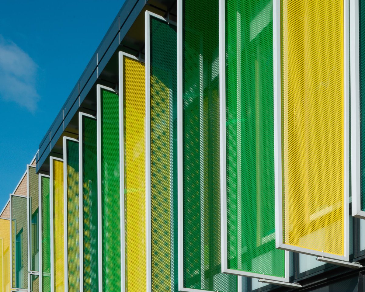 webb_phil's tweet photo. Teaser stills from great new @clickclickjim film at Park Community School Havant @ParkSchSocial @HCC_Architects https://t.co/qG1kcmPJv0