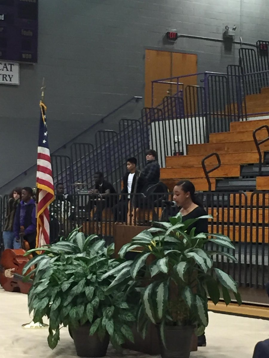 RunyonLee's tweet photo. West Ashley High School hosts 1st Annual Leaders in Business Luncheon celebrating Black History Month! https://t.co/bHY0FzTHrH