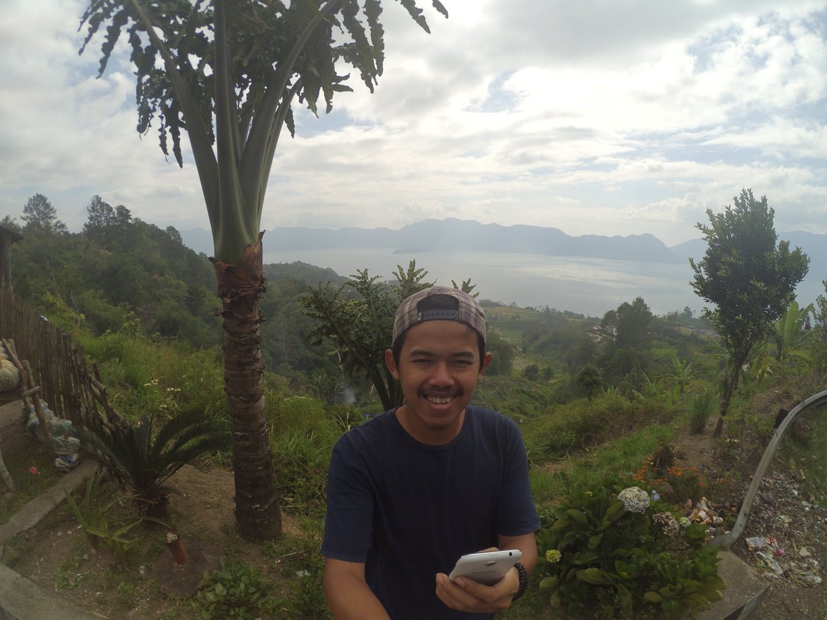 khaedar1's tweet photo. jalan jalan di sumbar hahahah https://t.co/tTlpErkspa