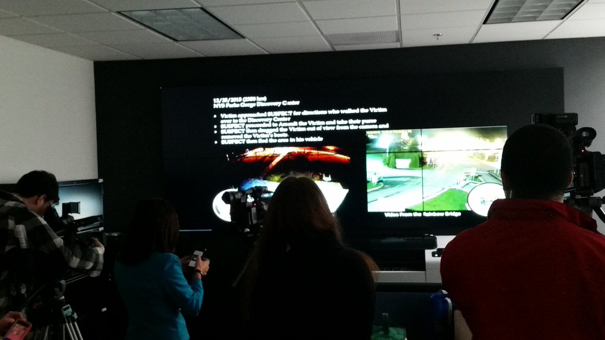 PDyster's tweet image. #NiagaraFallsNY PD #DCJS Mike Green @SheriffVoutour partners in new Crime Analysis Center. Fighting crime w/hi-tech.