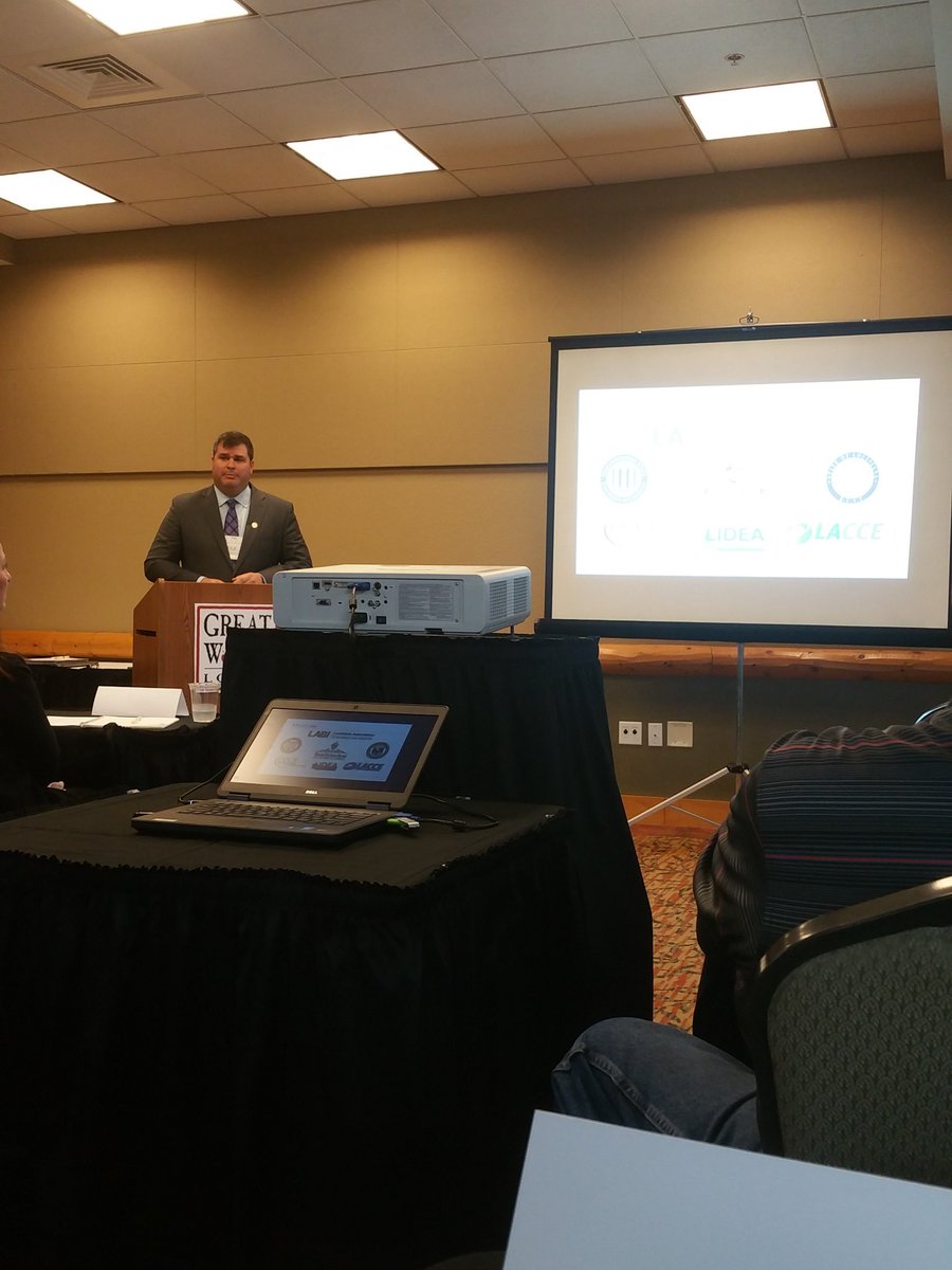 cathycpotter's tweet photo. Session 2 of #CCCE2016 - Chamber Overview & Management Issues with Tony Davis. @LubbockChamber https://t.co/FI6CHauT5e