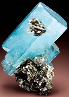 GemCoach's tweet photo. Our #Aquamarine #Gem board is filling up! Check it out - https://t.co/wbT0TIEJIX #Pinterest #gemstones https://t.co/03OesY5rQ2