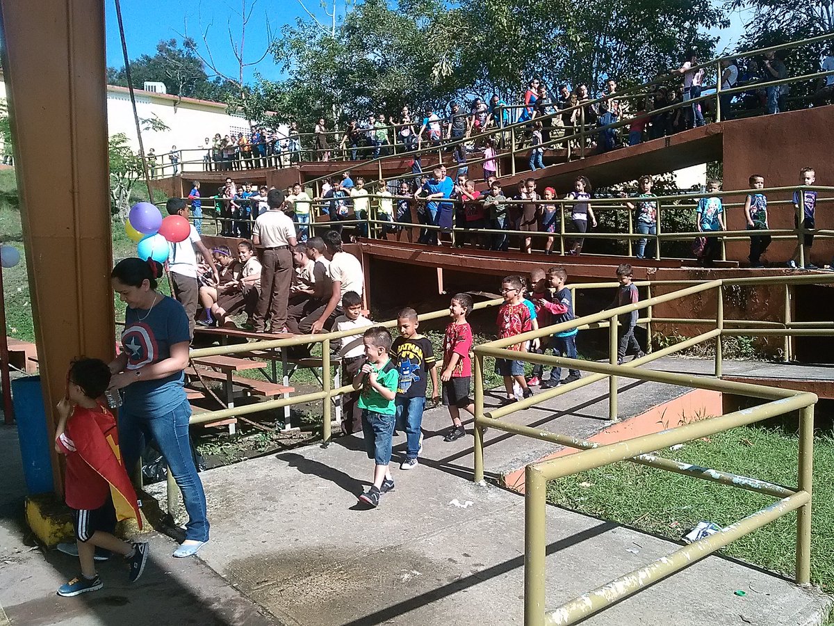 Julie Caridad (@caridadjulie) on Twitter photo 