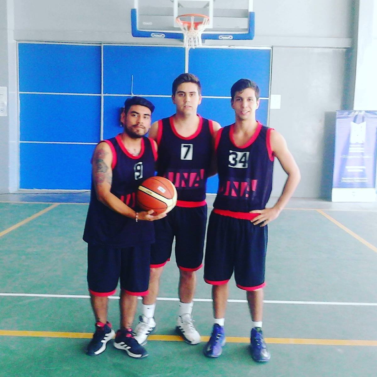 El equipo de la Universidad Nacional de Artes(UNA "A")en la segunda fecha del #ToUr3x3 organizado por <a href="/FeDUArgentina/">FeDUA</a>