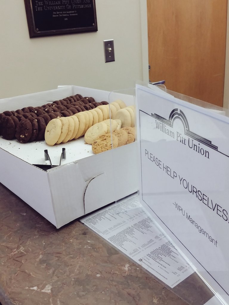 PittPantherWELL's tweet image. RT to save a life! Free cookies in wpu!
