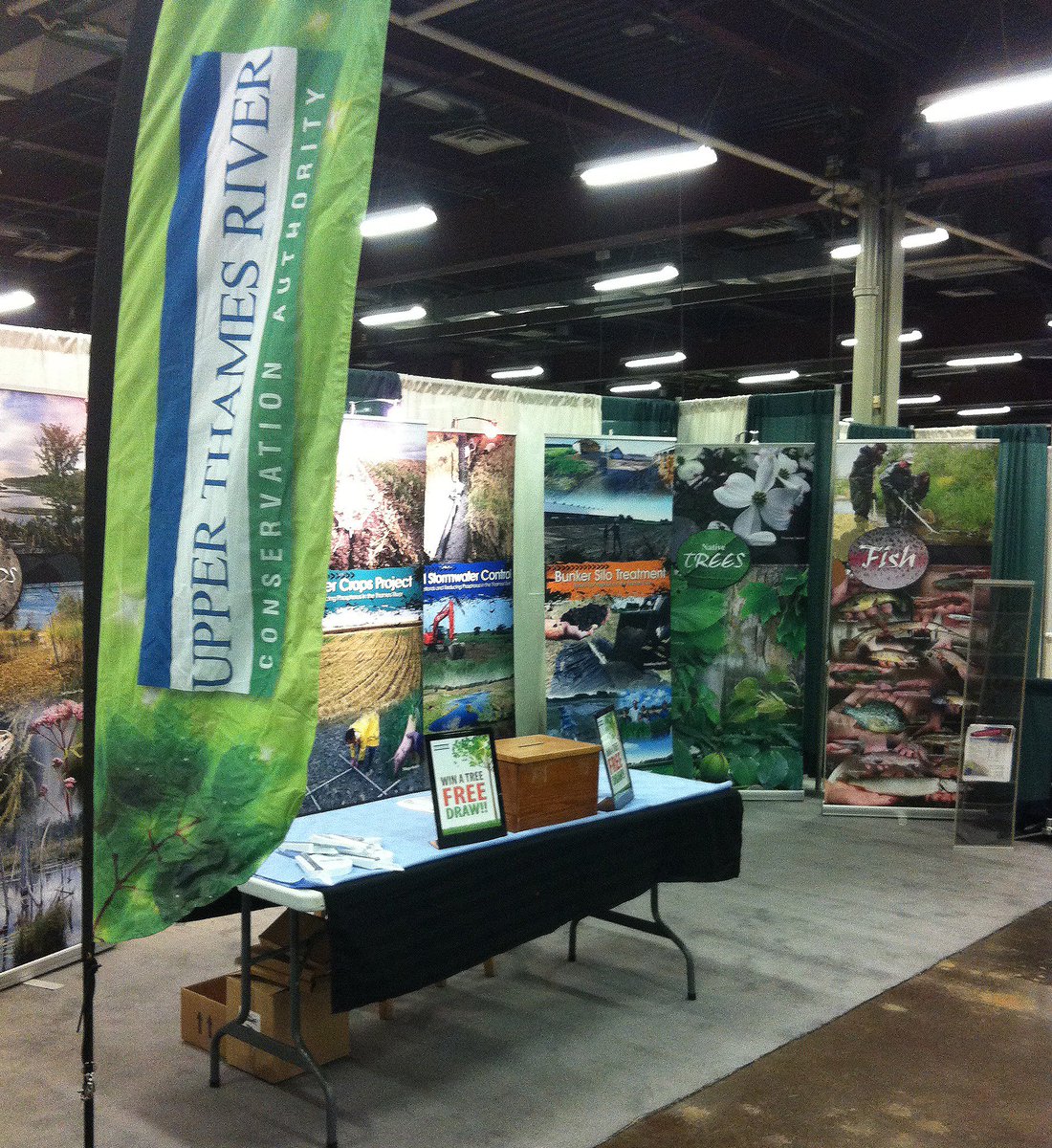 UTRCAmarketing's tweet photo. Setting up for the 2016 London Farm Show #westernfairgrounds #farmshow #utrca #ldnfarmshow #OntAg https://t.co/ObGAnB1Ski