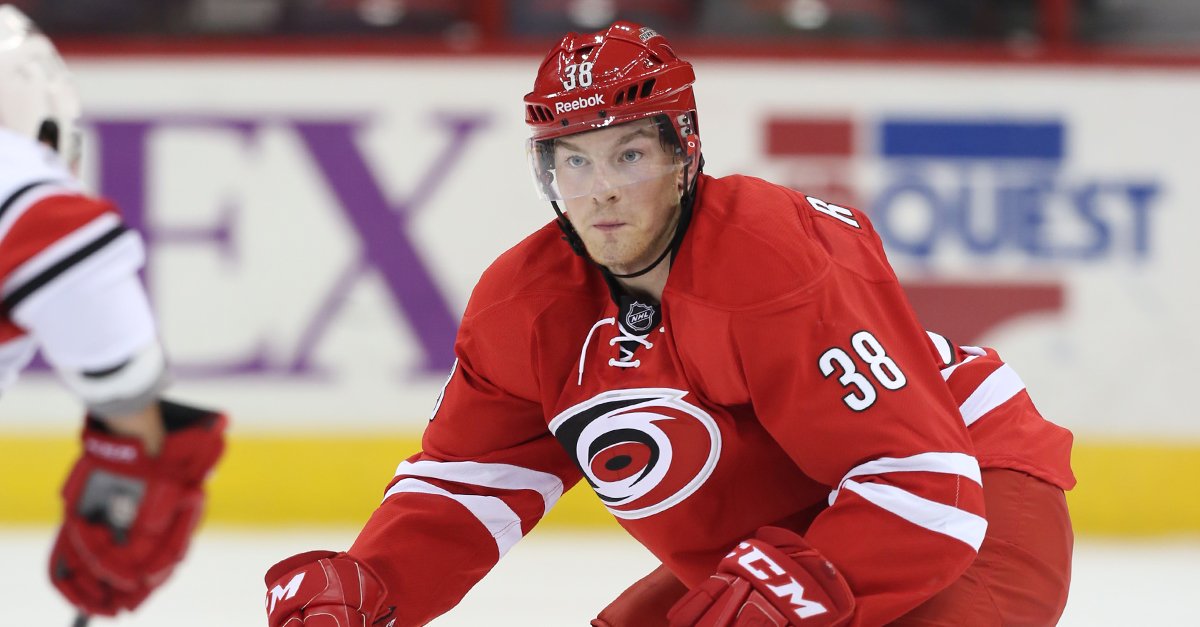 Canes's tweet image. [TRADE] #Canes reacquire Dennis Robertson from Chicago in exchange for MacIntyre → Details: n.carhur.com/21DUzpr