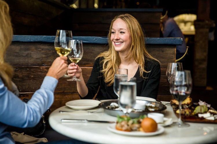 PerDiemSF's tweet photo. How will you spend your #DayItForward ? Take someone out to lunch today! https://t.co/q6N61Re9ud