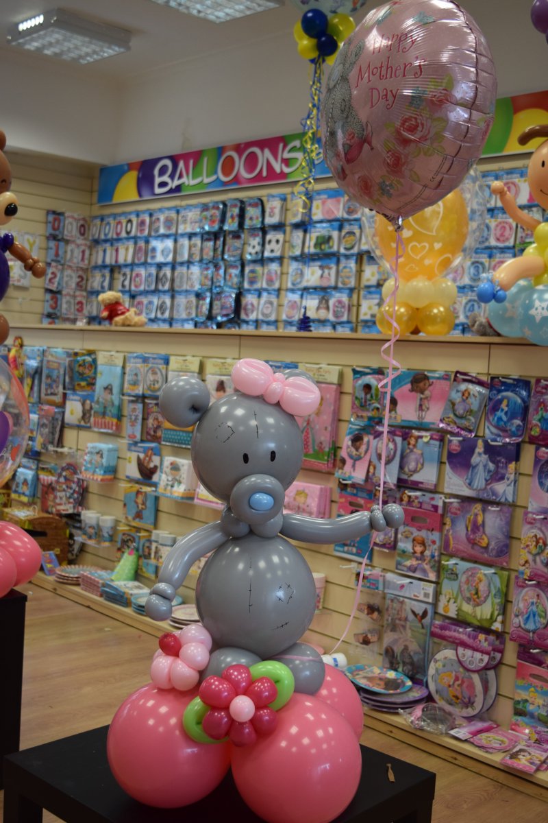 beyondballoons's tweet image. Don't forget it's Mothers Day this week, @beyondballoons have some amazing balloon displays, we can deliver as well.