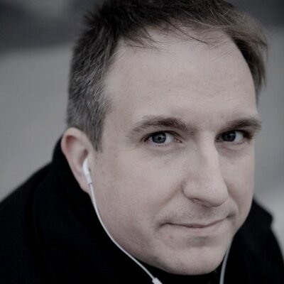 Stine_OpenData's tweet photo. Uffe Koch, Direktør i Miracle Mobile er dommer ved BrainsHack! Læs mere om @Uffekoch på https://t.co/oGie9lyJgM https://t.co/1KTC7A1d8j
