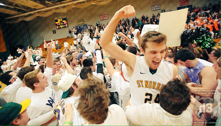 mreinthaler3's tweet photo. When you get to host the tourney for the second straight year! #FirstRoundsOnUs🏀 https://t.co/glVP0FRyvC
