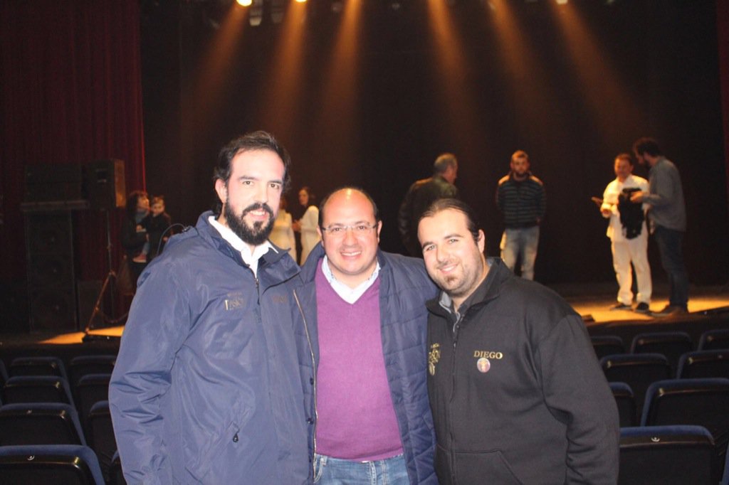 <a href="/nortess/">Fran Nortes</a> gracias a vosotros y enhorabuena! Un gran espectáculo, tenéis mucho mérito y gran calidad artística. Abrz!