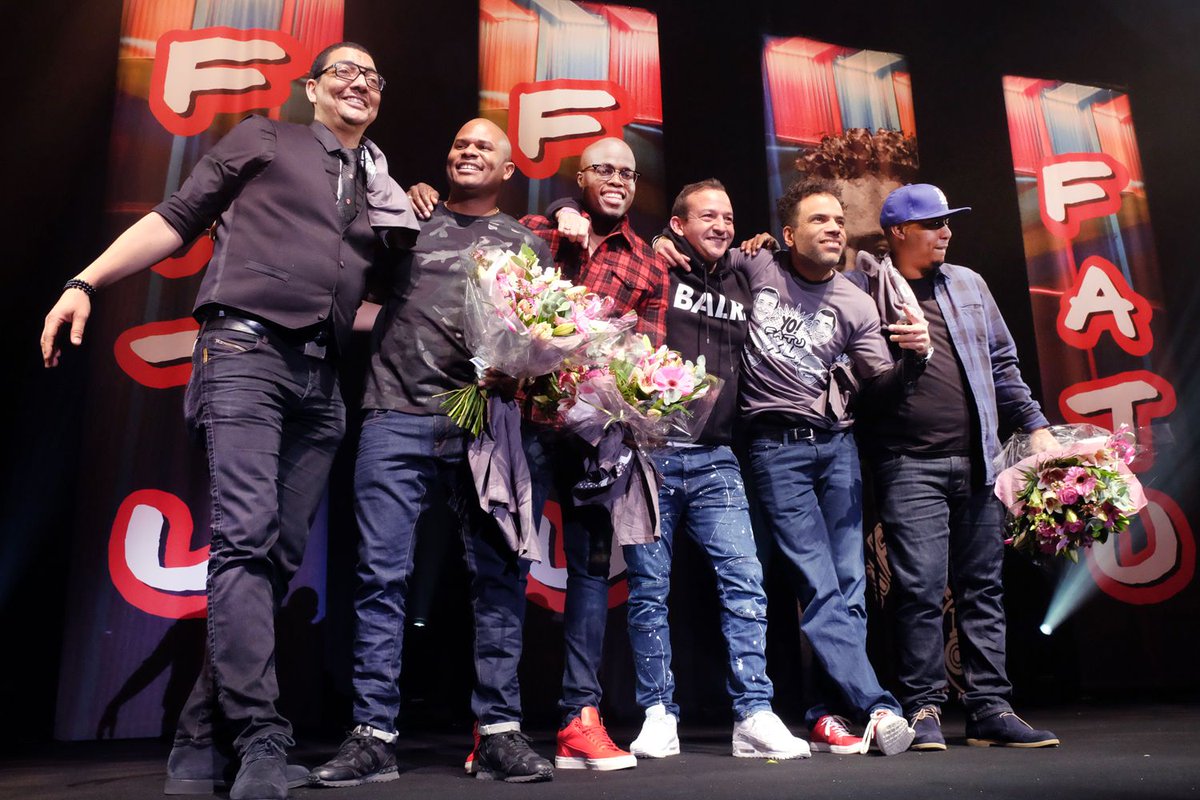 fatucomedy's tweet photo. En nog een xtra shoutout aan alle vrijwilligers productie techniek crew catering en de warme ontvangst @HMH #FATUXL https://t.co/k5Yqf38oVf