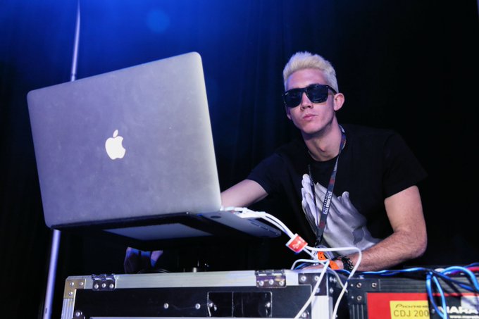 Music in the soul can be heard by the universe. @OfficialJACKEL https://t.co/9XSlbfEPgr<a href="/tag/music"class="tags"><span>#music</span></a><a href="/tag/edm"class="tags"><span>#edm</span></a><a href="/tag/housemusic"class="tags"><span>#housemusic</span></a>