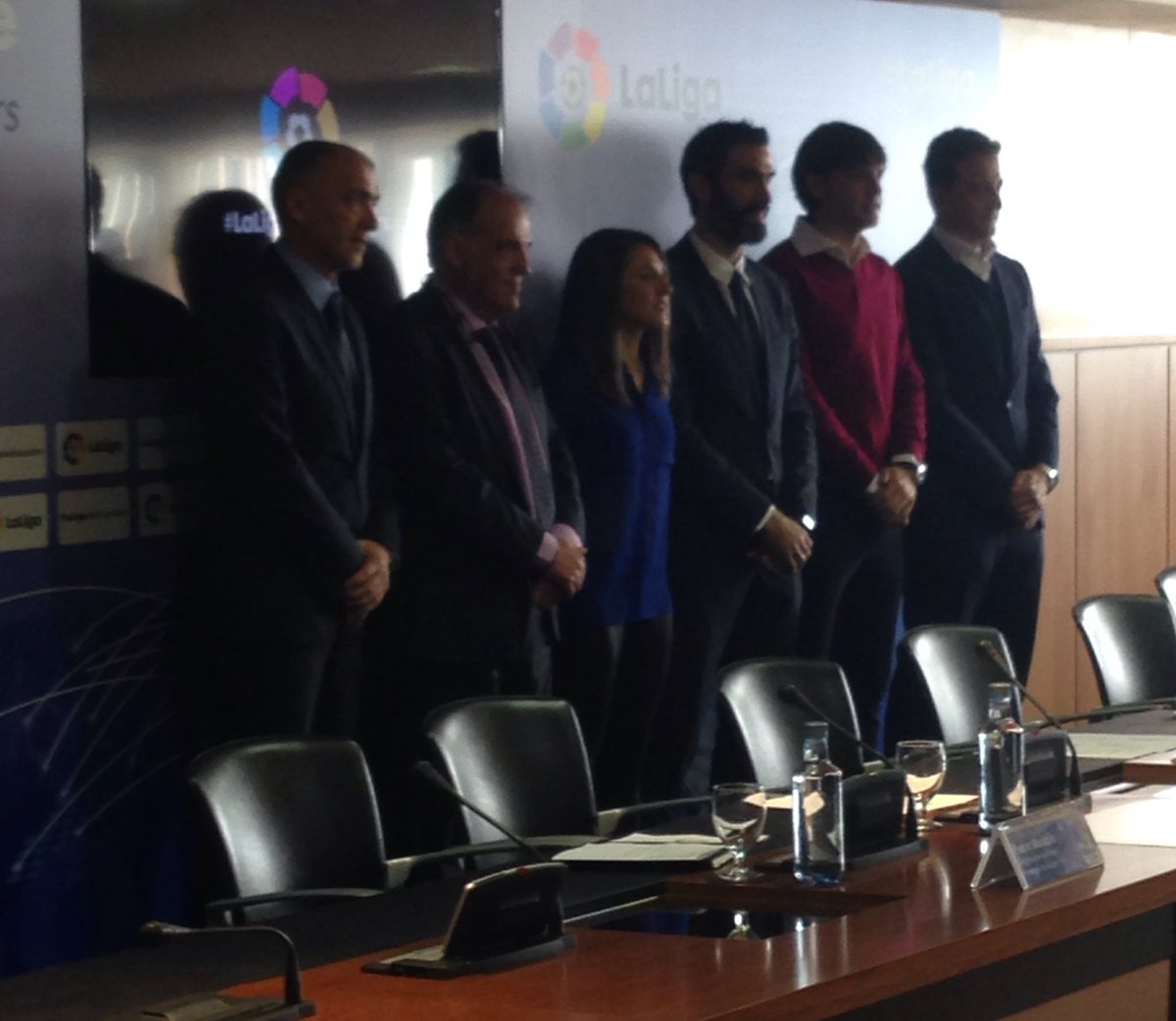 AR10Sports's tweet photo. En la presentación de @VeroBoquete como primera embajadora de @LaLiga #Futfem https://t.co/uUUDt2L3MC