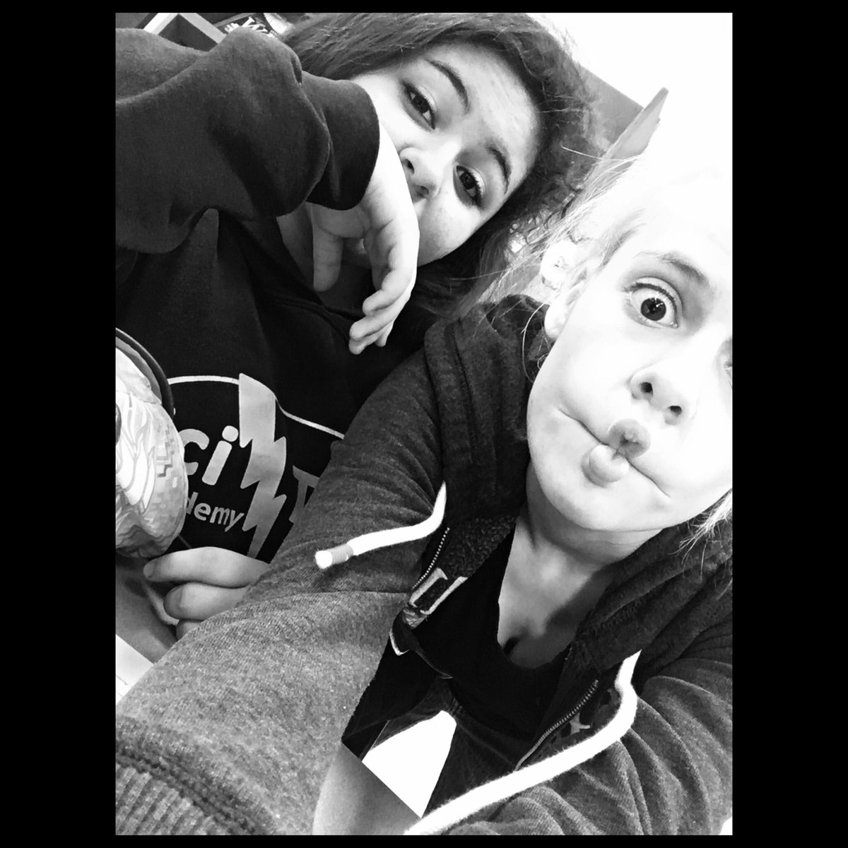 clarissa cortez (cortez_clarissa) Twitter