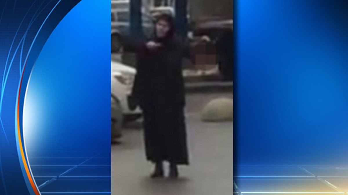 Russian police arrest woman waving severed head of small child outside subway station bit.ly/1QnDk85?utm_me… https://t.co/E0UIqBgytZ
