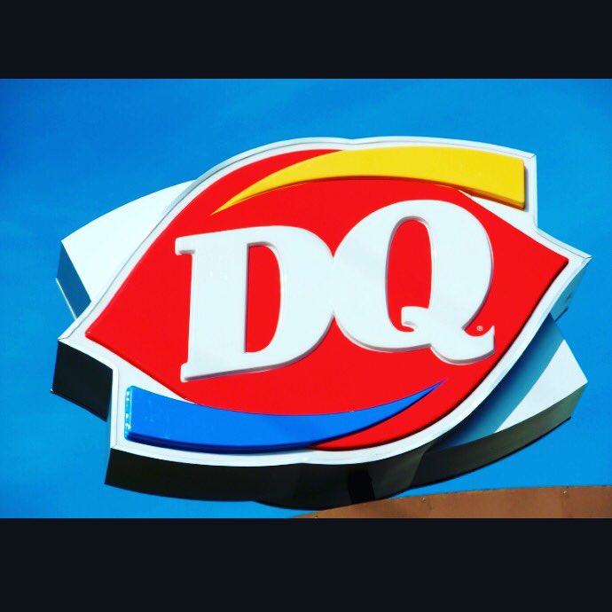 StJoe_YoungLife's tweet photo. We're hanging out at DQ tonight at 7pm! See you there! https://t.co/2x2gB0LxEp