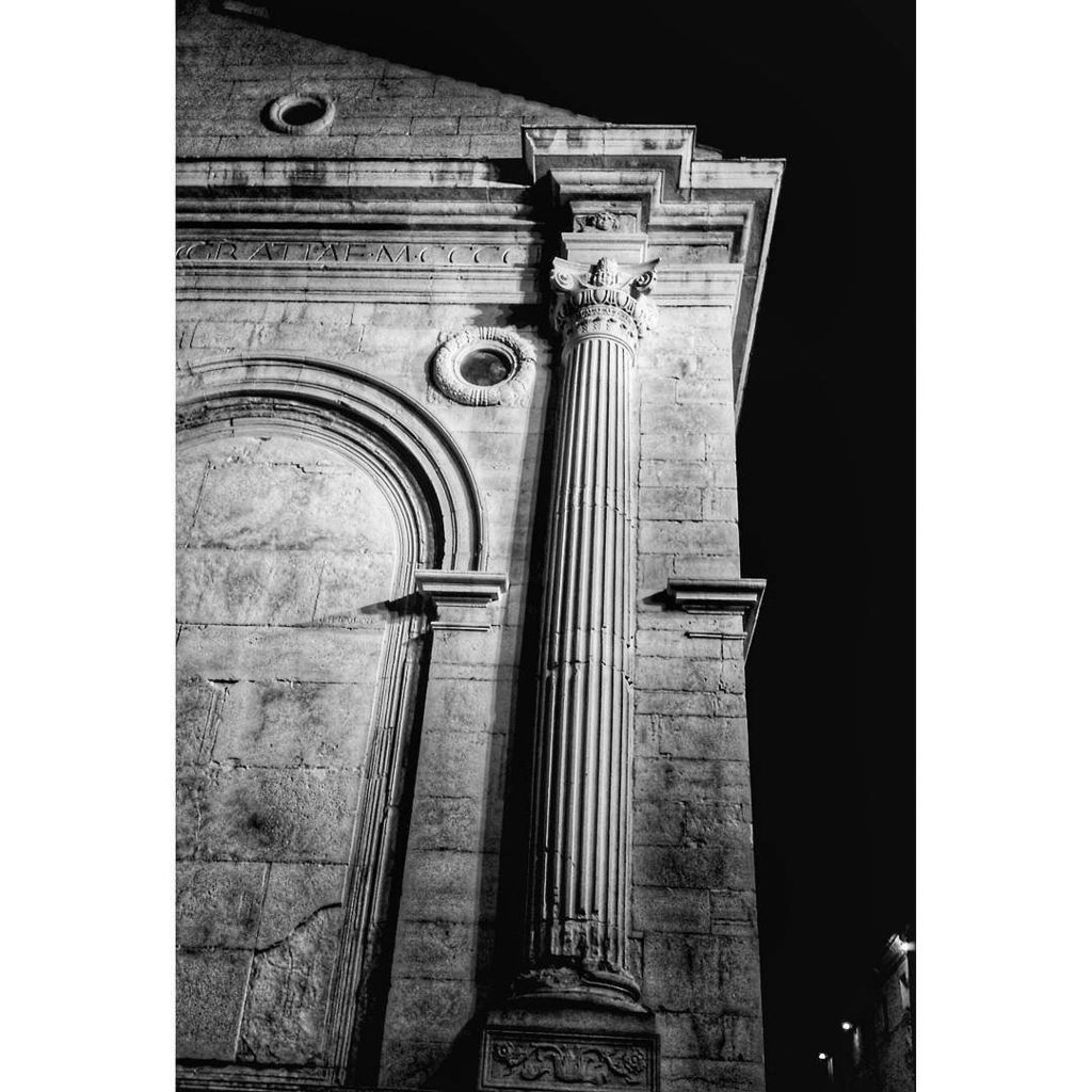 #rimini #duomo #architecture #bw #ig_bw #night #ig_italy #ig_emiliaromagna #ig_rimini #ige… ift.tt/1plrWiO