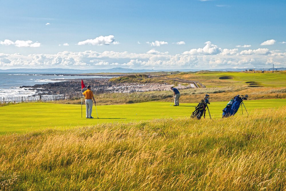Royal_Porthcawl's tweet photo. RT &amp; follow for a chance to win a 2ball worth £230 in our February Prize Draw! Entry closes at midnight, good luck! https://t.co/NDrzLWYpKr