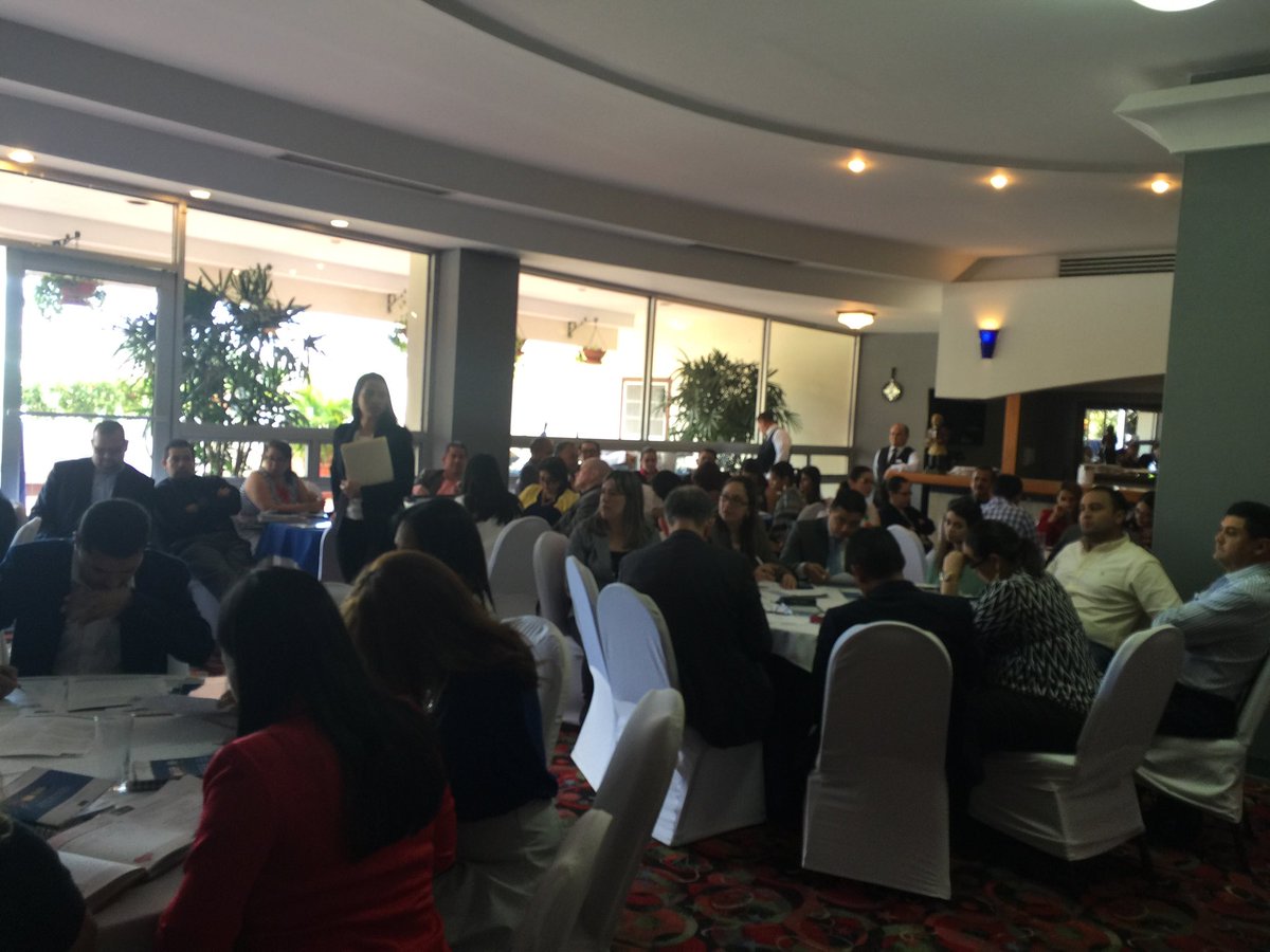 AGA_Honduras's tweet photo. Mesas de Trabajo en la Jornada de Sensibilización del III PAGAH 2016-2018 https://t.co/QNfFlk304a