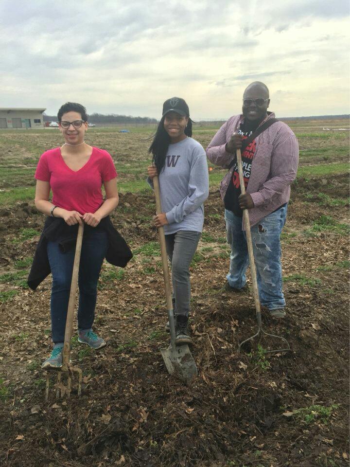 Cami31993's tweet photo. Had the opportunity to do some work at Roots Memphis this morning with the GMS family!! #GMSASB2016 https://t.co/PwZjOU4ps8