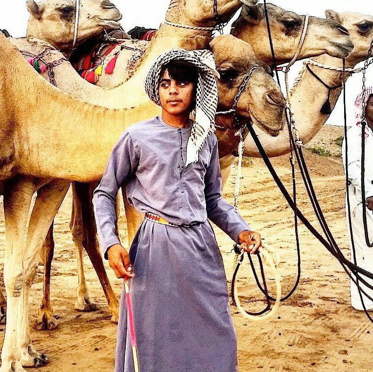 bsnalhajri's tweet image. الحياة لا تعطينا كل ما نحب .. لكن القناعة تعطينا كل شيء ..

🌹 صباح الخير..🌹