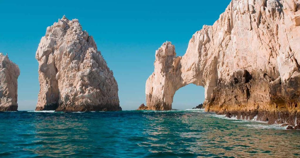 ProyectoViajero's tweet photo. Descubre cómo Baja California se está convirtiendo en el favorito para los turistas extranjeros 10:30 pm @Proyecto40 https://t.co/sPU5Shaznn