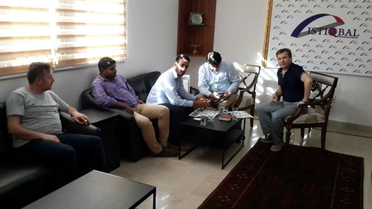 IBF2016's tweet photo. #BurcLed lighting having meetings with pakistani LED Manufacturer at Istiqbal Business Forum House karachi. https://t.co/Z6D1XQUGsX