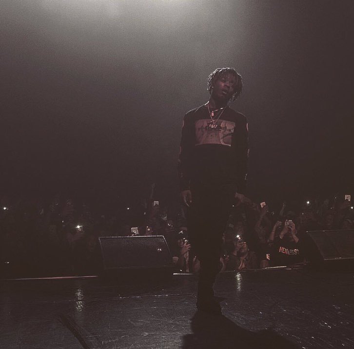 LILUZIVERT's tweet photo. All you got is yourself 💯® 
STAY TRUE !!!!🙄®🔥 https://t.co/KMaoyYjPEE