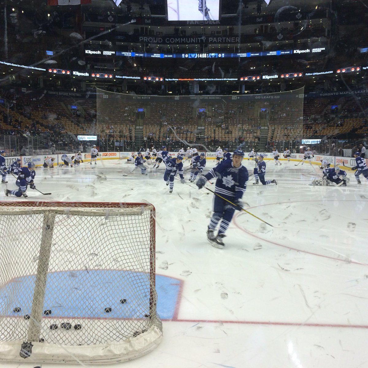 TylerOsborne369's tweet photo. Getting close to game time. https://t.co/Xr9irRbkWD