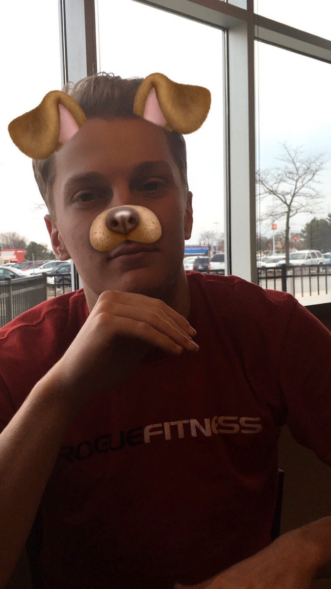 lostqirI's tweet photo. my fav pup https://t.co/tshwLvZ1fJ