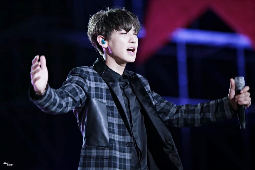 amyours__'s tweet photo. 150327 MUSIC BANK #CHANYEOL #찬열 
Cr.GIANT LOVELY https://t.co/LOteBK60nq
