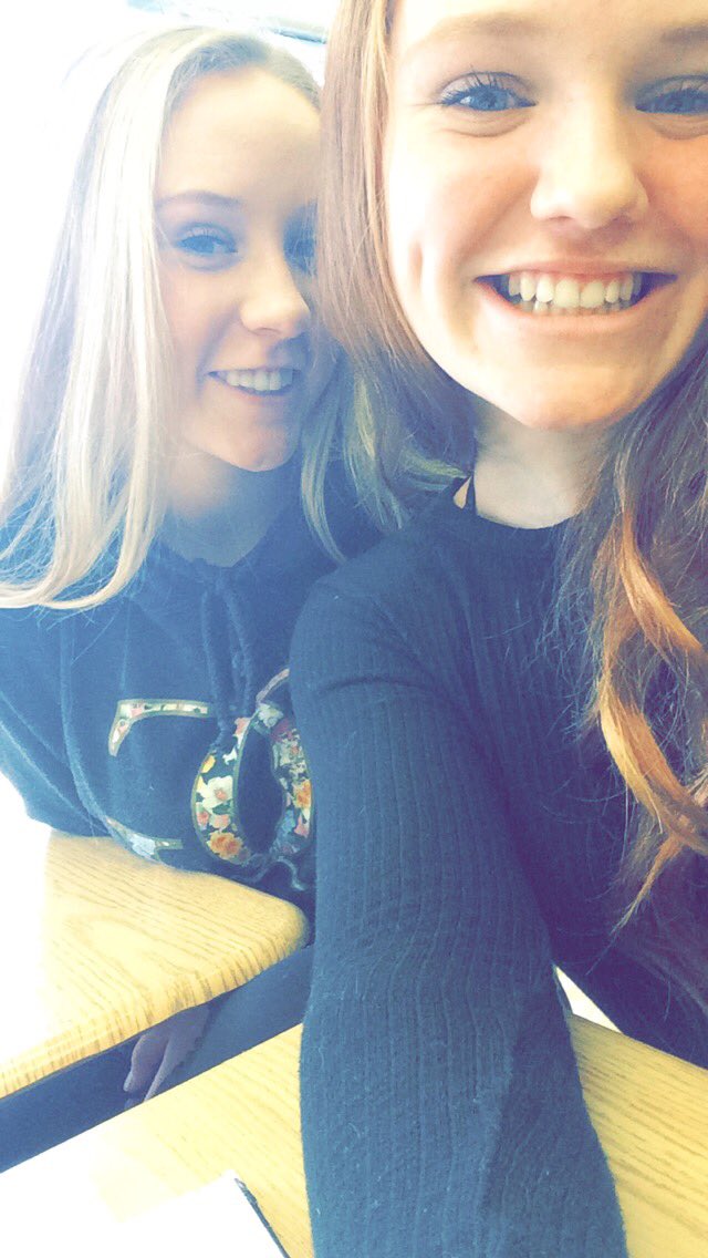 ShannonPorter_'s tweet photo. Happy 16th Brit🎉 love youu💞 https://t.co/XiRgWwPb5Y
