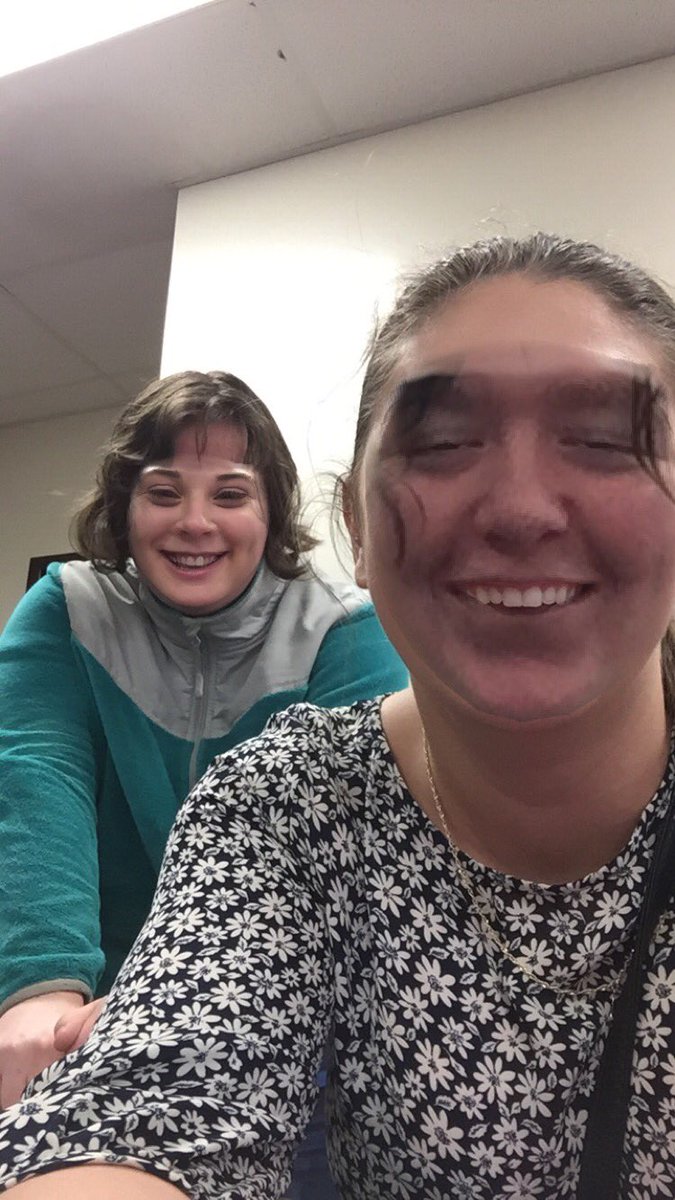 abbyyyyy08's tweet photo. Mandy and I swapped faces today #twitterlessmandy https://t.co/uWzn0odAnx