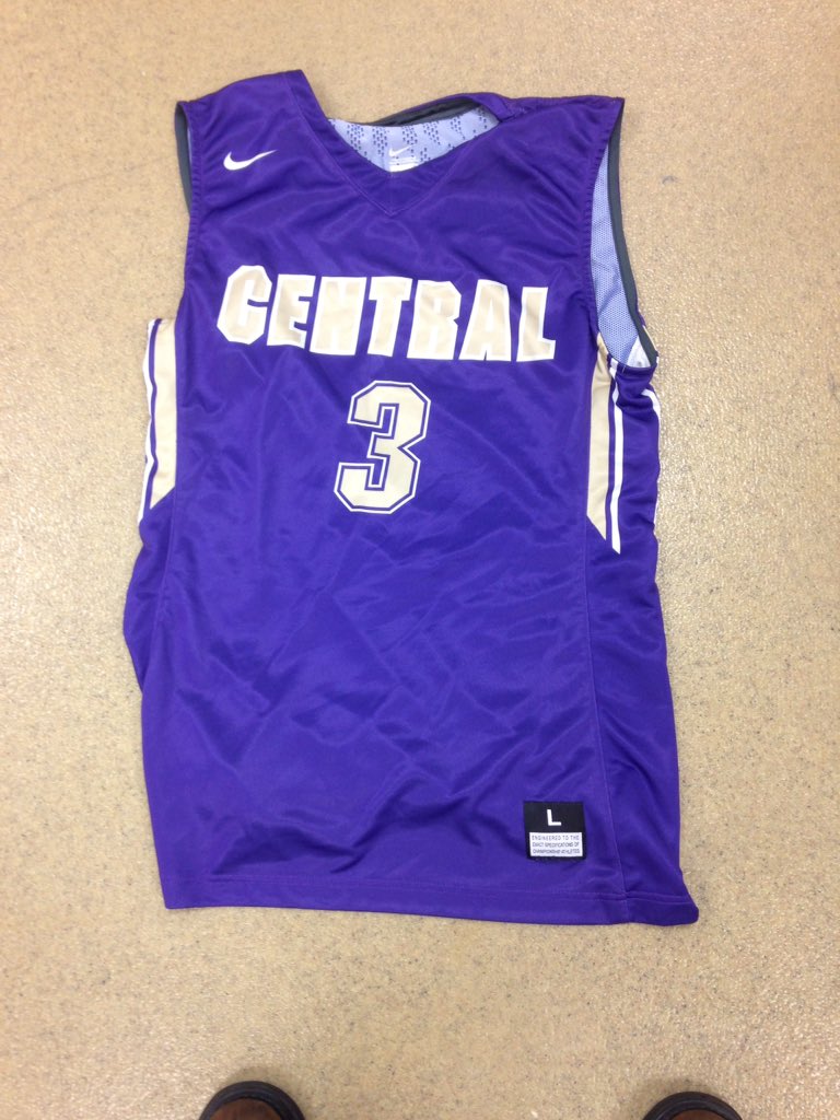 Rivercsports's tweet photo. Central will be wearing all-purple tonight! #RCSHoops https://t.co/APZJXDjVoZ