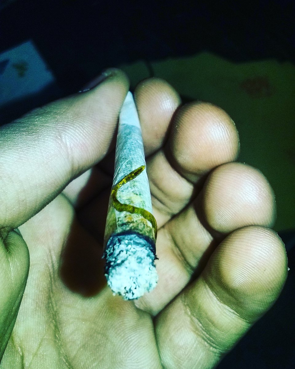 'youngTHREE tweet media