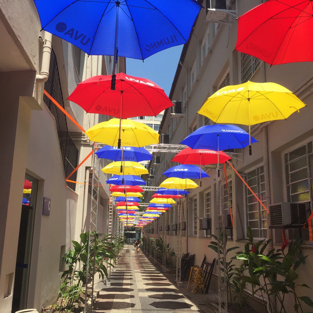 LourdesLuz's tweet photo. UVA Tijuca - bonito ! https://t.co/GDWQGEnqL2
