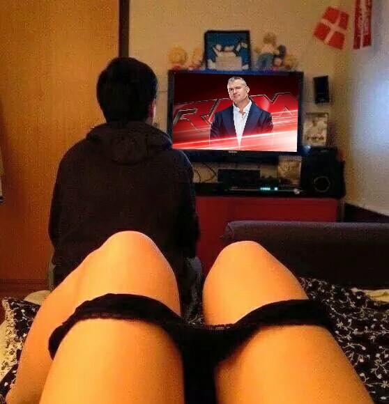 WWE_AEW_UFC's tweet image. #Raw #RawCl #ShaneIsBack  #RawShane
Amor a la wwe