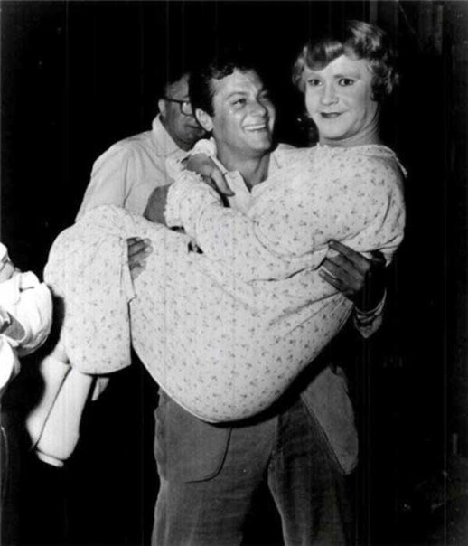 Fascinating Historical Picture of Jack Lemmon with Tony Curtis in 1959 