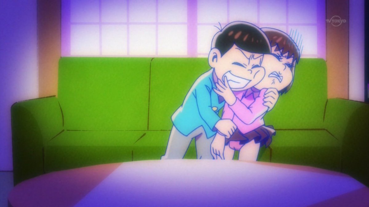 嘲笑のひよこ すすき おそ松さん 第22話 希望の星 トド松 より おそ松兄さん 遂にトッテイを押し倒すーー おそ松 おそ松さん Osomatsusan T Co Zzinosyko6