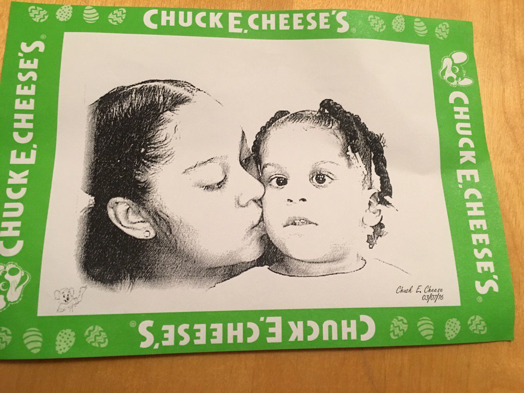 KayMill's tweet image. Chuck E Cheese On A Monday 😘😍 #SpendTimeWithYourKids