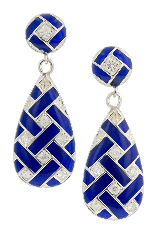 gemgossip's tweet photo. Blue enamel obsession. New #HeirloomCollection earrings from @DoyleandDoyle >> https://t.co/iRWgob0hEp https://t.co/eknKxqn9Jy