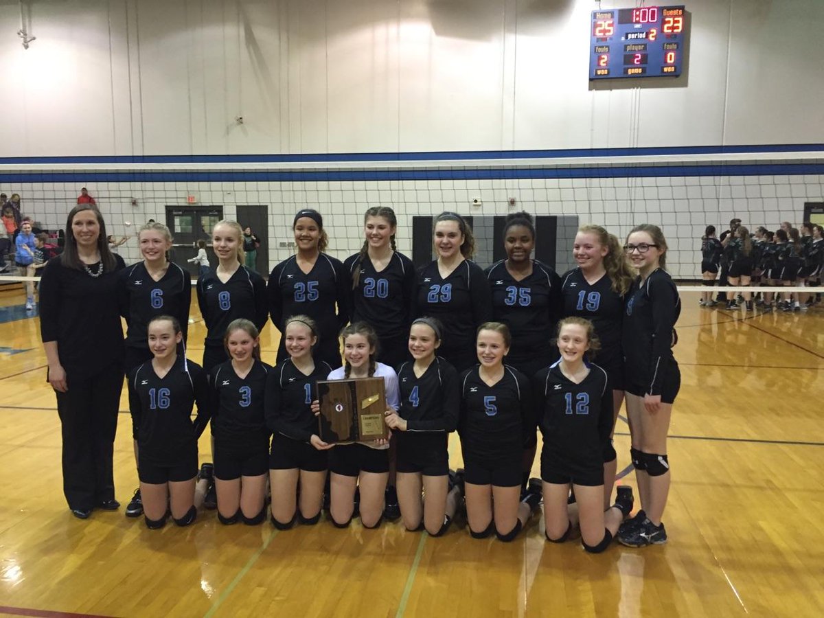 Sectional champions! State Bound! #GOPANTHERS <a href="/IESA_IL/">IESA</a>