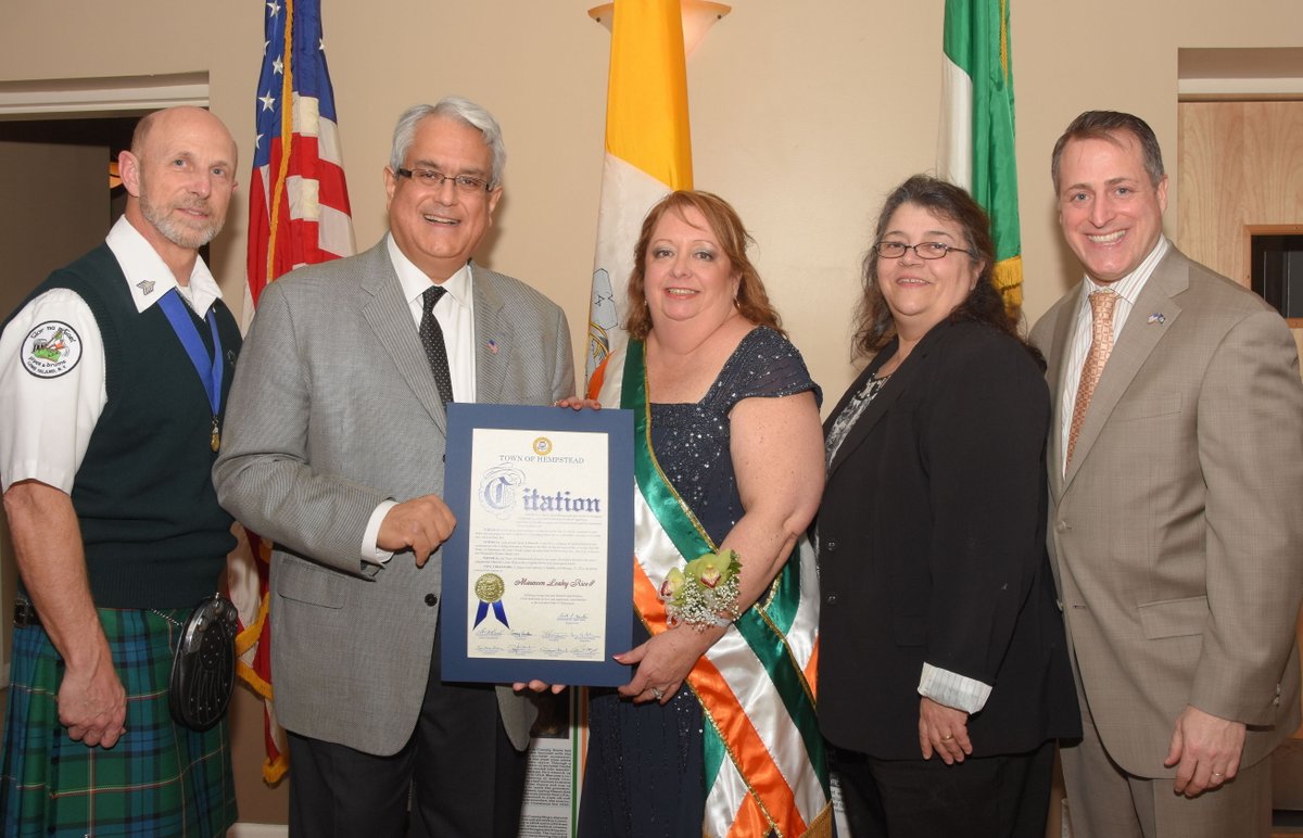 .<a href="/HibsOfficial/">Hibernian FC</a> Division 14 put on their very well-attended Hearts &amp; Shamrocks Dance honoring Maureen Leahy Rice