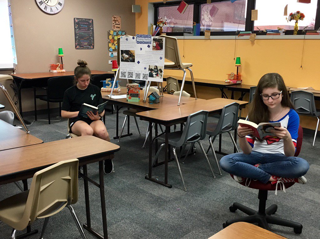 LexIrons11's tweet photo. This is how we wait on the next round of parents at CHS Learner Showcase. #leaderreaders #chsweareone https://t.co/fD24J2H19b