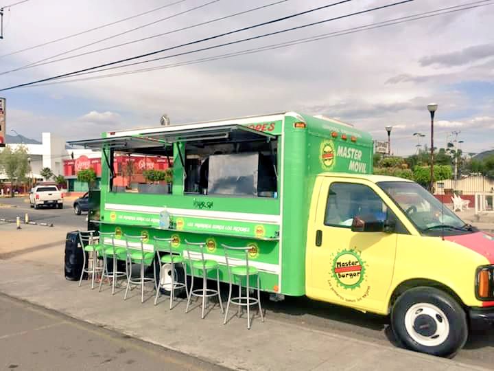 hiramrueda's tweet photo. Listo #Mastermovil Plaza #Oaxaca junto a rampas de patinaje a un lado Coppel @MasterBurger1 @ruedabulls @roccorueda https://t.co/ItnXaG8UrY