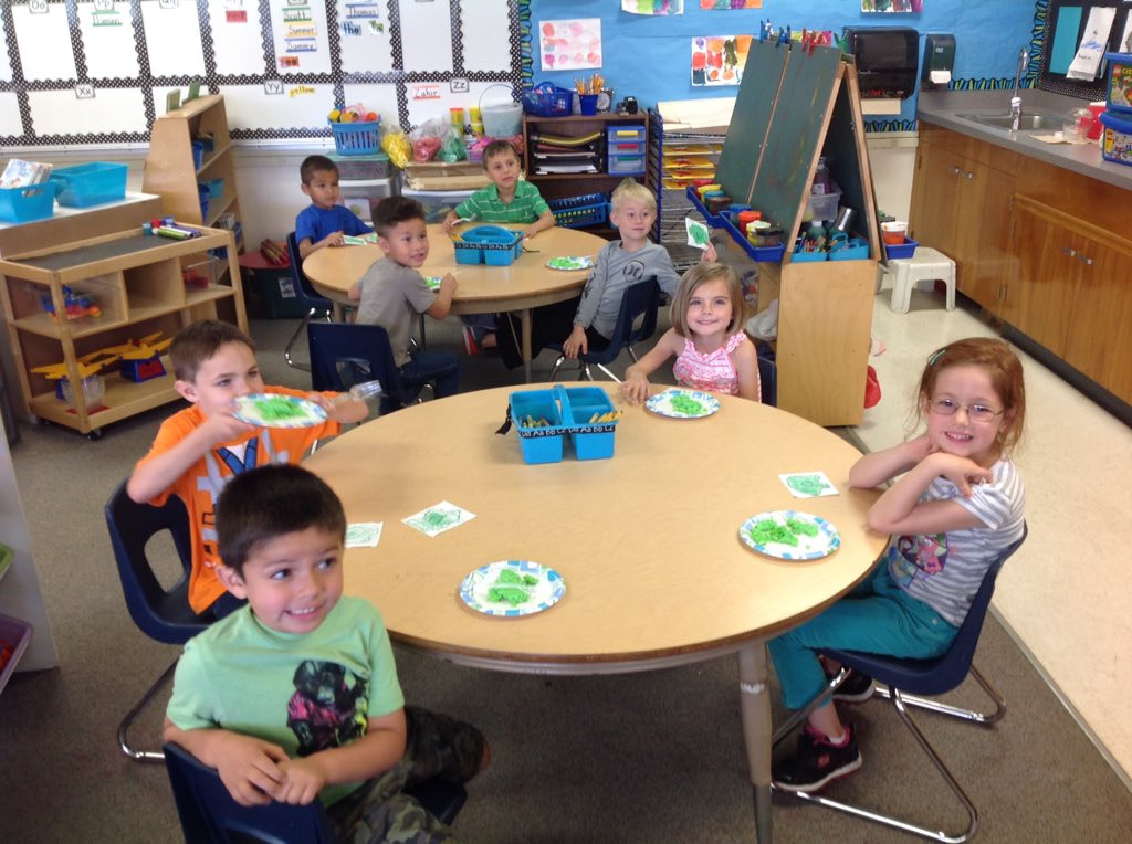 MoragaMrs's tweet photo. Yes! We love green eggs! Happy Birthday Dr. Seuss! https://t.co/jd4rYLQJTE