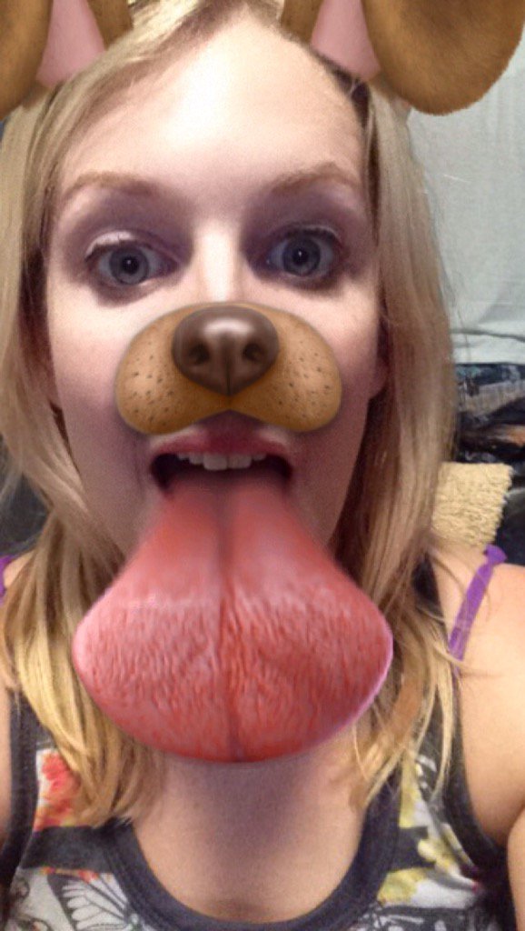 Vikki_Zumba's tweet photo. Having a ruff week and it's only Tuesday?? Doesn't this cheer you up? ππΆπΆπΆ @TheEllenShow #snapchatss #barkingmad https://t.co/Mbdq2vaUkJ