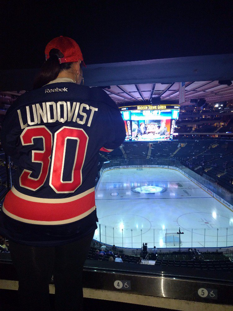 Vudumonkey25's tweet photo. Her first Jersey. She's officially wife material. Love you Maria #NYR #LGR https://t.co/FERpsFIIAe